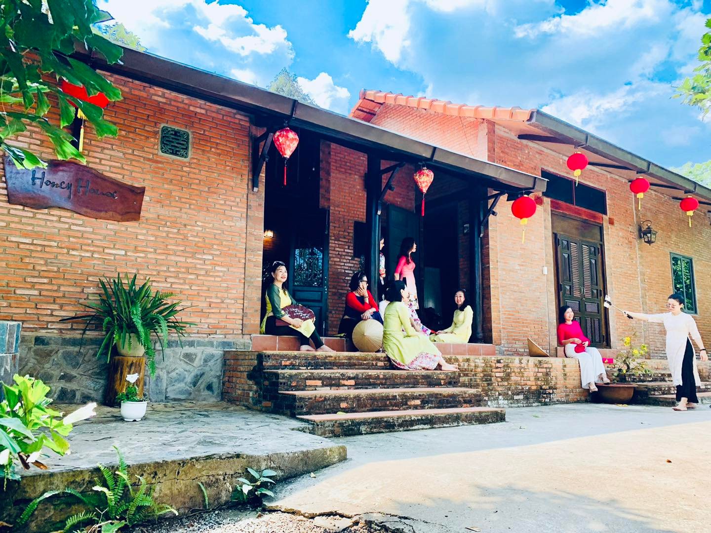 Suối Rao Ecolodge - E-voucher 2N1Đ Bungalow Honey house