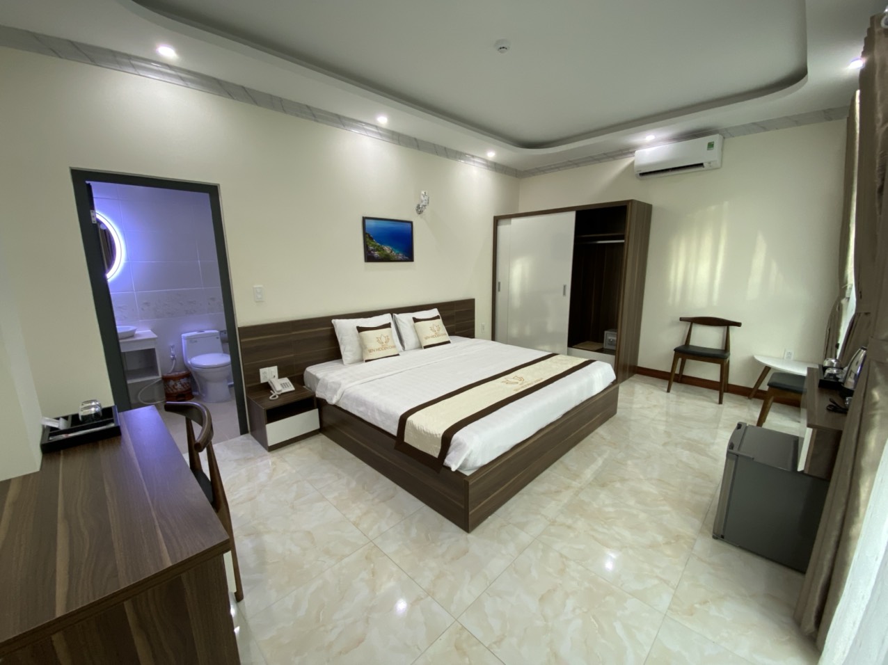 Voucher Sen Hidden Charm Hotel - Phòng Double - Gói 2N1Đ dành cho 1 phòng