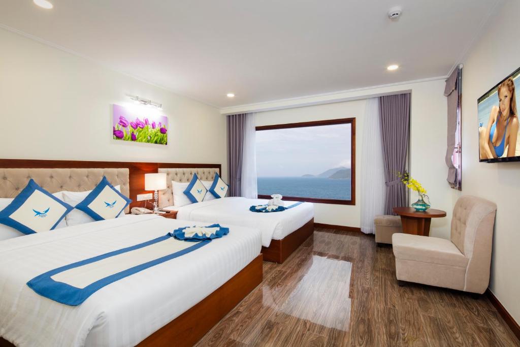 Phòng Gia Đình Nhìn Ra Biển - Apus Hotel