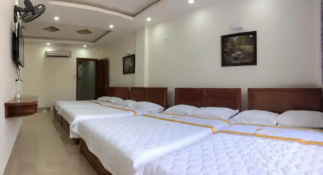 Family Room - Hang Nga Luxury Hotel