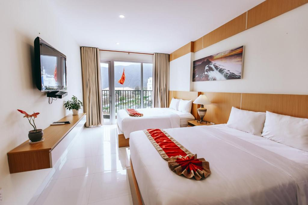 Phòng Gia Đình - CON SON HOTEL