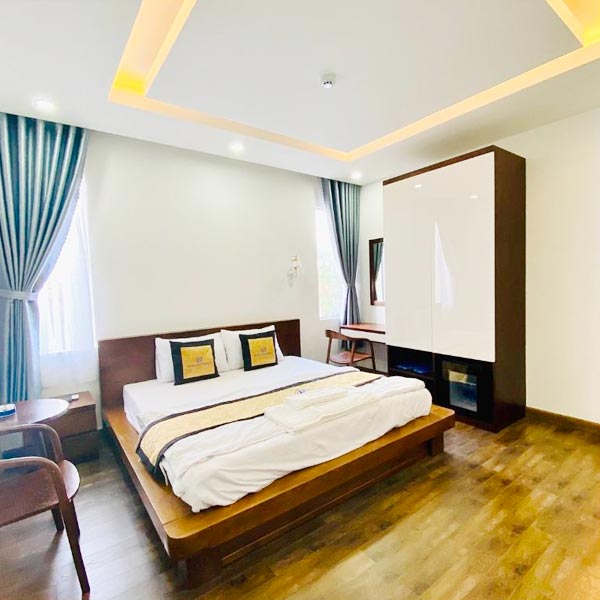 Phòng Deluxe Giường Đôi - Hotel Đức Thành II