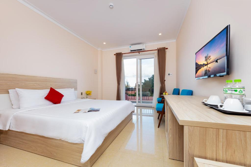 Standard Double Room - Hòn Cò Cà Ná