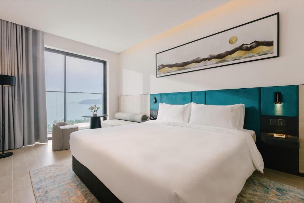 Phòng Giường Đôi có Ban công và Nhìn ra Biển - December Hotel Nha Trang