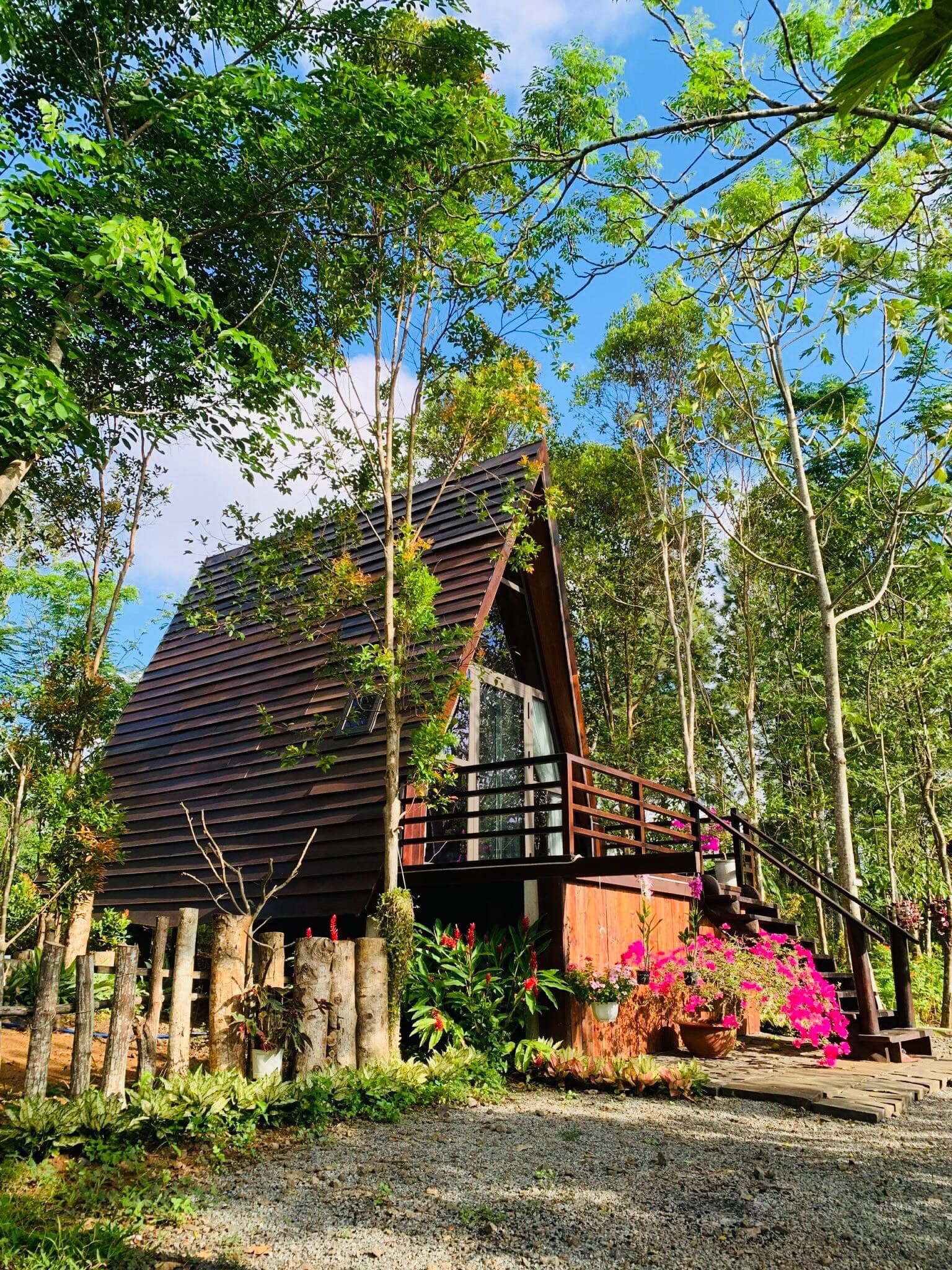 Suối Rao Ecolodge - E-voucher 2N1Đ Bungalow Stilt House