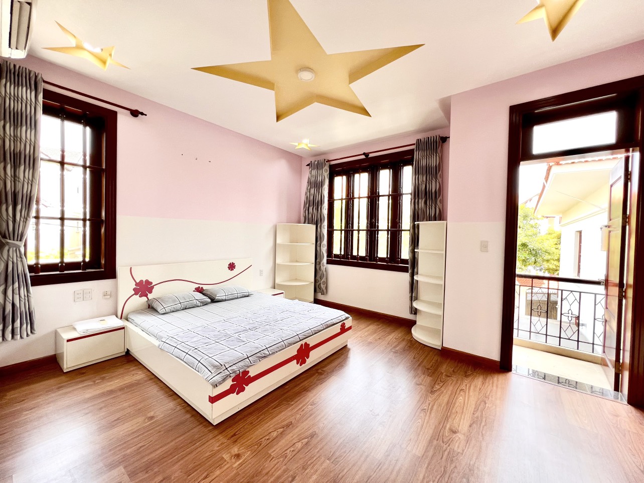 VILLA VH9 – BÃI SAU - VIET HOME