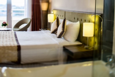 E-Voucher 2N1D Phòng Deluxe King - Mường Thanh Holiday Huế