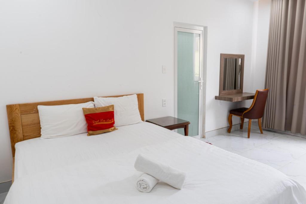 Phòng Deluxe - Tuyết Lan Hotel