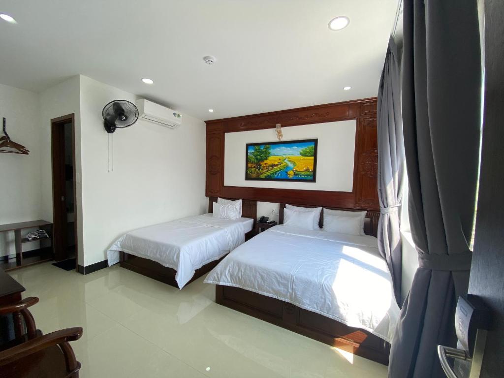 Phòng Tiêu Chuẩn 3 Người - Quang Hưng Hotel