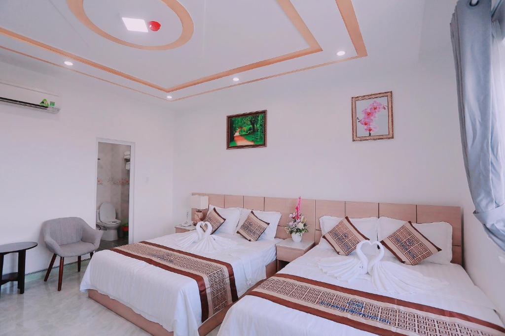 Phòng Giường Đôi Nhìn Ra Biển - KS Dương Thanh Bình