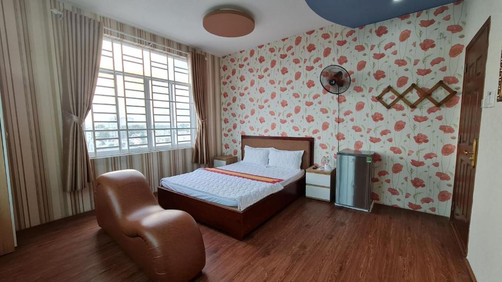 Phòng Superior Giường Đôi - Sky Hotel