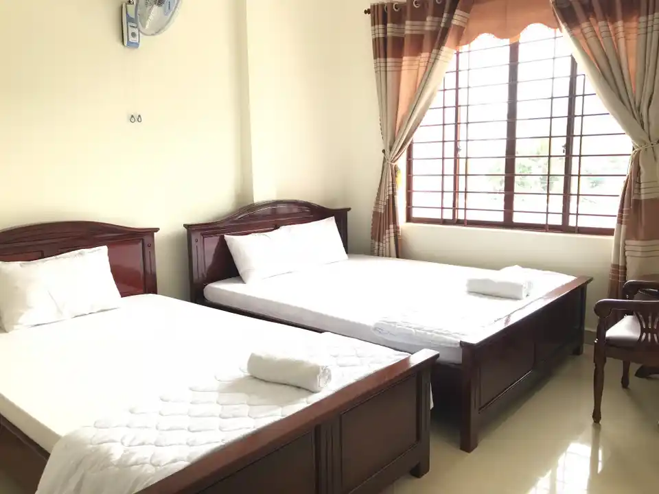 Quad Room - Khách sạn Hồng Ngọc Côn Đảo