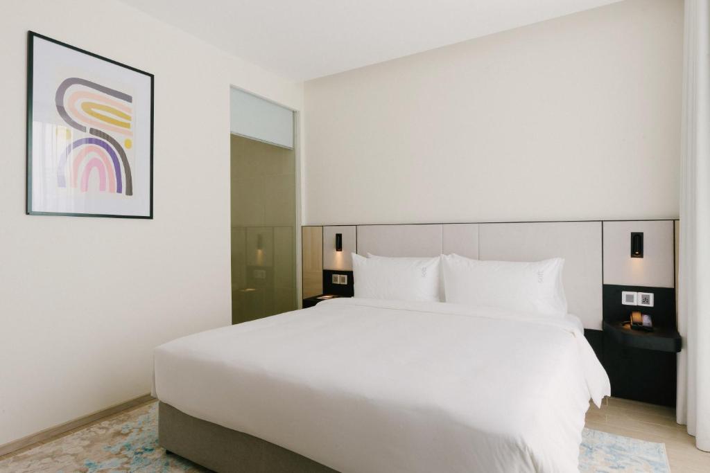 Phòng Có Giường Cỡ Queen - December Hotel Nha Trang